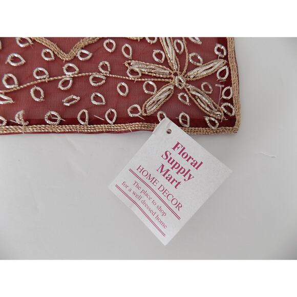 Set of 12 silk embroidered placemats metallic NWOT - Picture 3 of 6